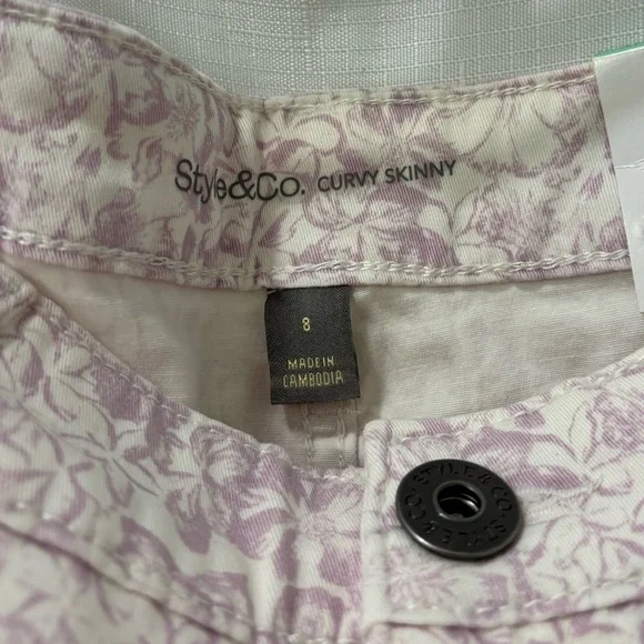 Women’s Style & Co Floral Patterned Skinny Jeans Size 8 NWT - Picture 3 of 4